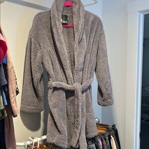 H&M Gray Plush Shawl Collar Bathrobe